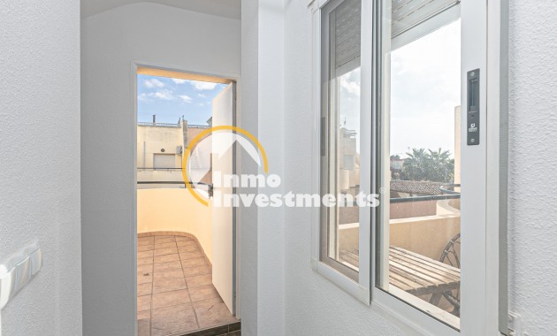 Reventa - Chalet adosado - Torrevieja - Torretas