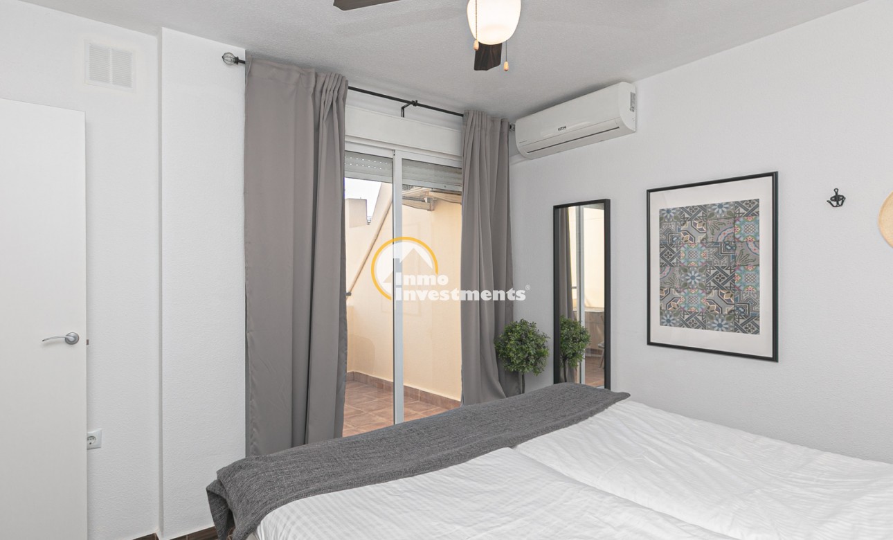 Reventa - Chalet adosado - Torrevieja - Torretas