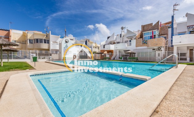 Reventa - Chalet adosado - Torrevieja - Torretas