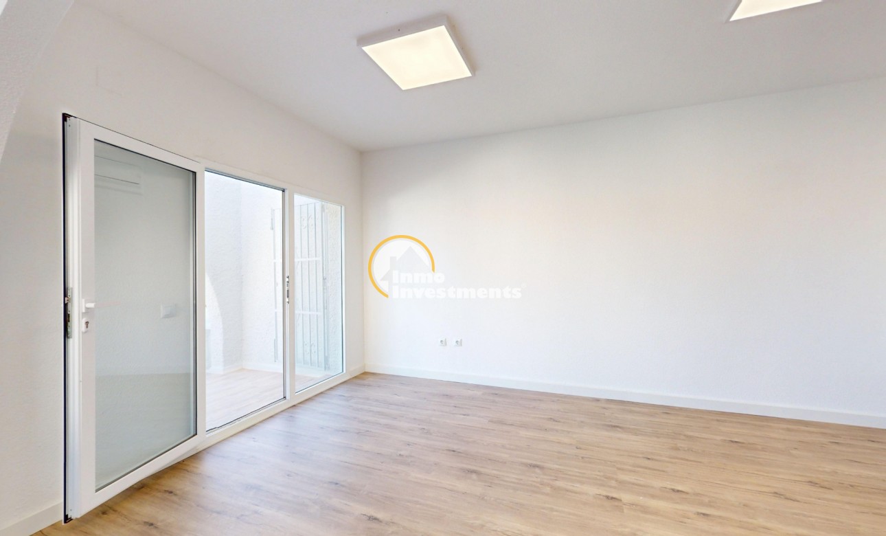 Reventa - Bungalow - Villamartin - Blue Lagoon