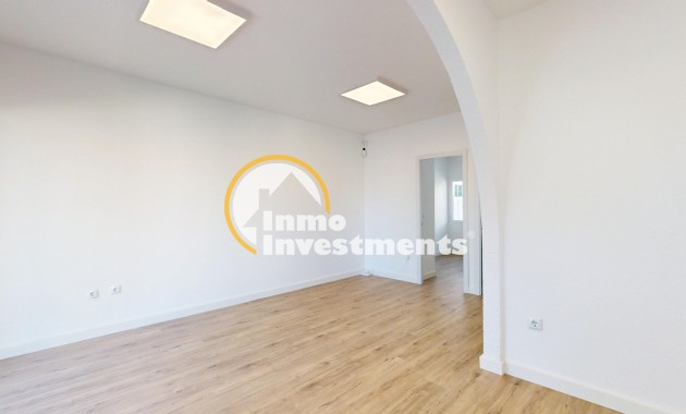 Reventa - Bungalow - Villamartin - Blue Lagoon