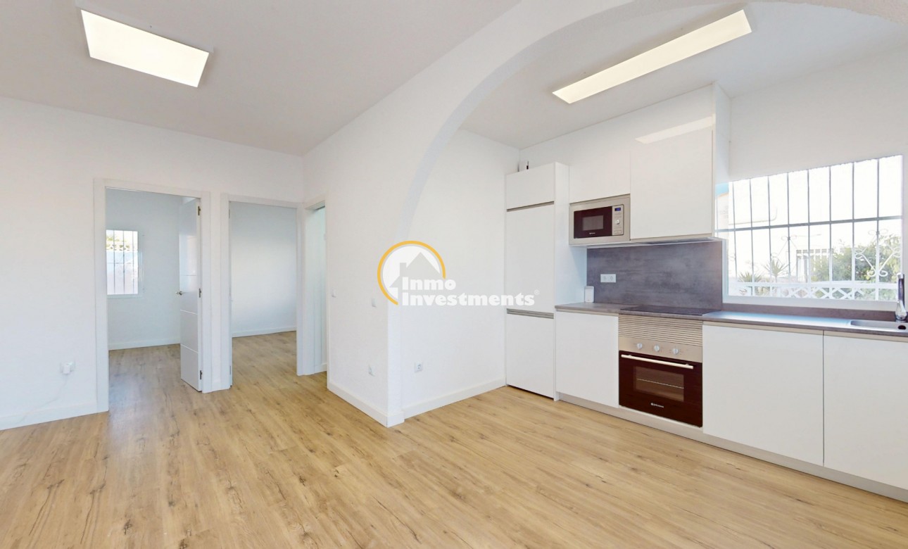 Reventa - Bungalow - Villamartin - Blue Lagoon