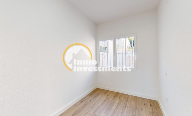 Reventa - Bungalow - Villamartin - Blue Lagoon