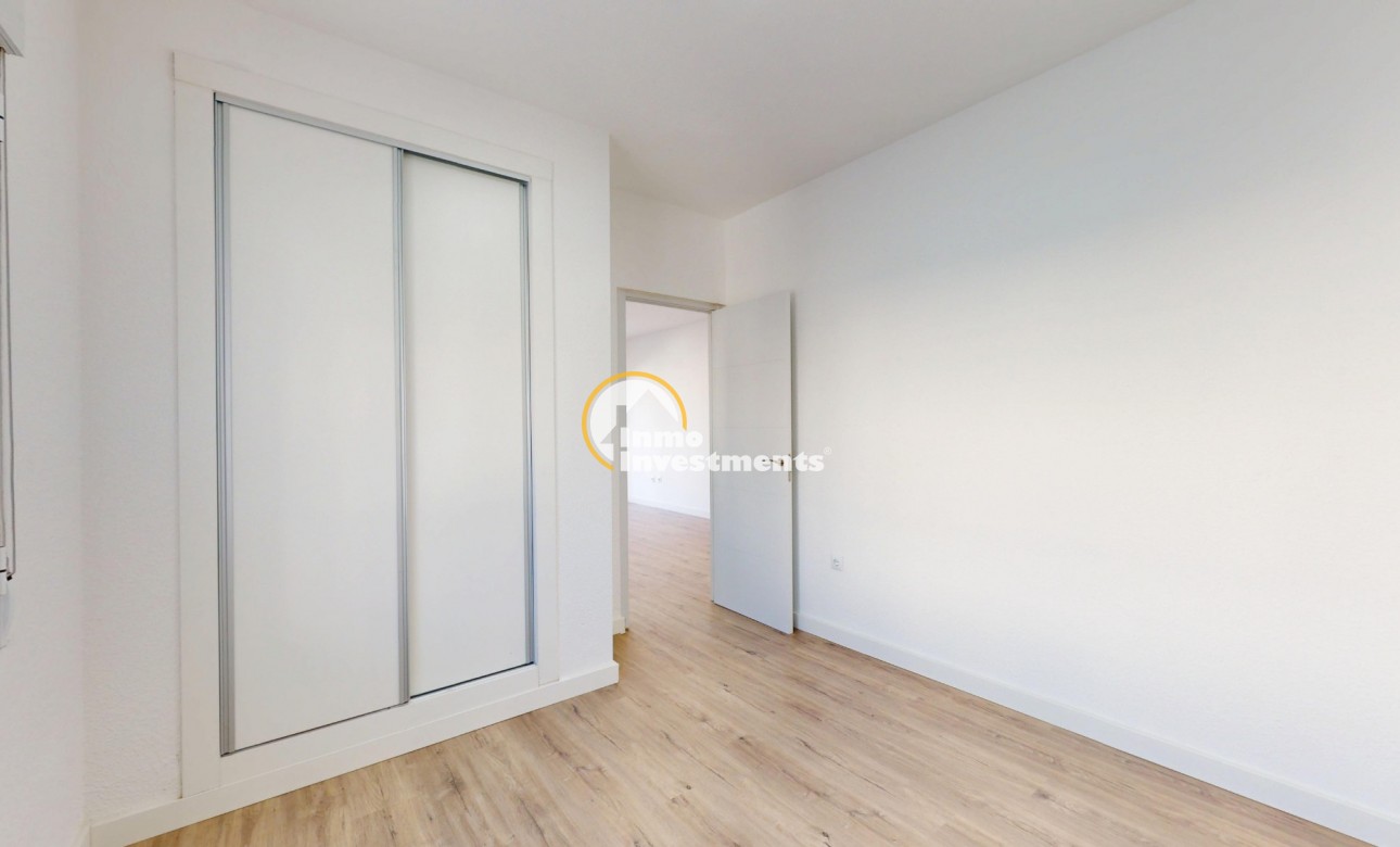 Reventa - Bungalow - Villamartin - Blue Lagoon