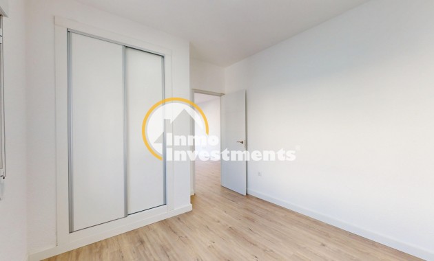 Reventa - Bungalow - Villamartin - Blue Lagoon