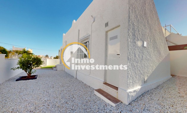 Reventa - Bungalow - Villamartin - Blue Lagoon