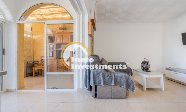 Bestaande bouw - Villa - Torrevieja - Urbanización San Luis