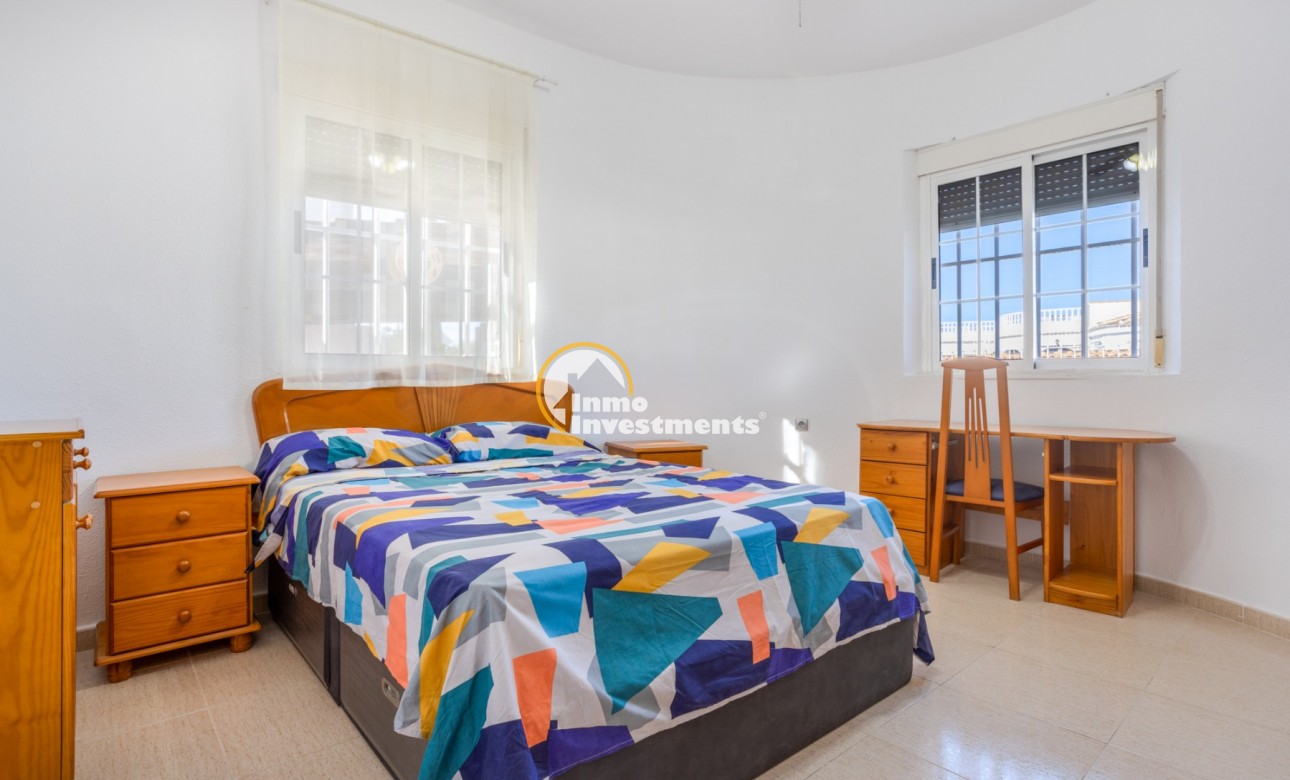 Bestaande bouw - Villa - Torrevieja - Urbanización San Luis