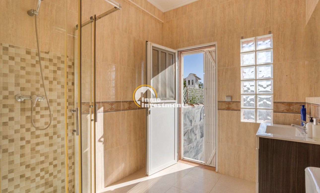 Bestaande bouw - Villa - Torrevieja - Urbanización San Luis