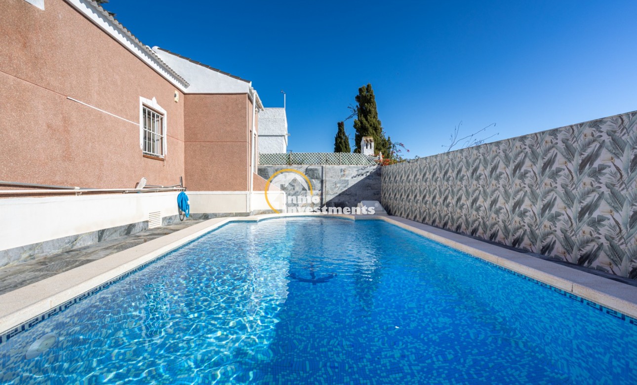 Bestaande bouw - Villa - Torrevieja - Urbanización San Luis