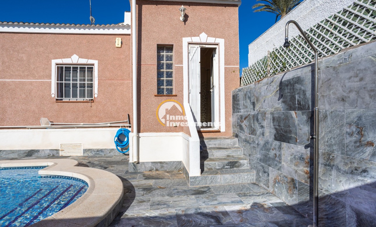 Bestaande bouw - Villa - Torrevieja - Urbanización San Luis