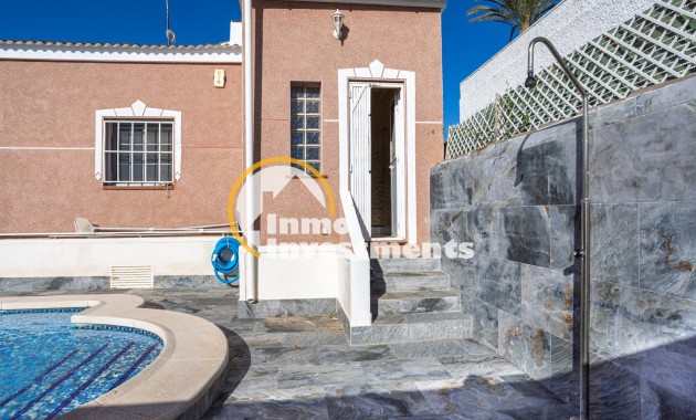 Bestaande bouw - Villa - Torrevieja - Urbanización San Luis