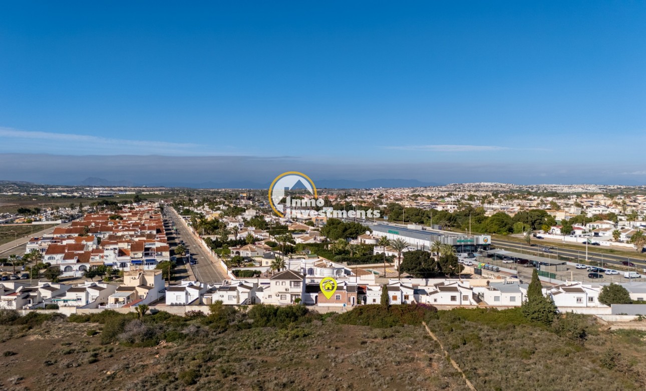 Bestaande bouw - Villa - Torrevieja - Urbanización San Luis