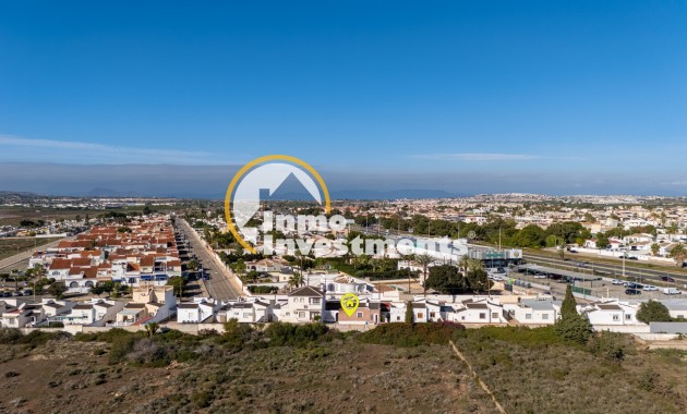 Bestaande bouw - Villa - Torrevieja - Urbanización San Luis