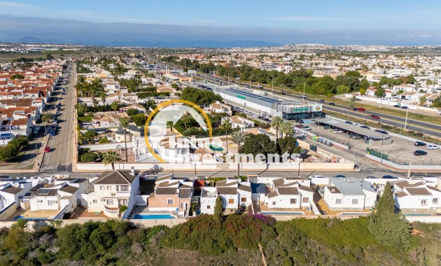 Bestaande bouw - Villa - Torrevieja - Urbanización San Luis