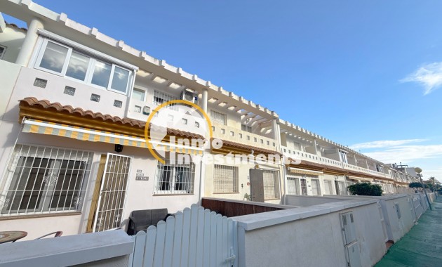 Gebrauchtimmobilien - Reihenhaus - Cabo Roig - Strandseite