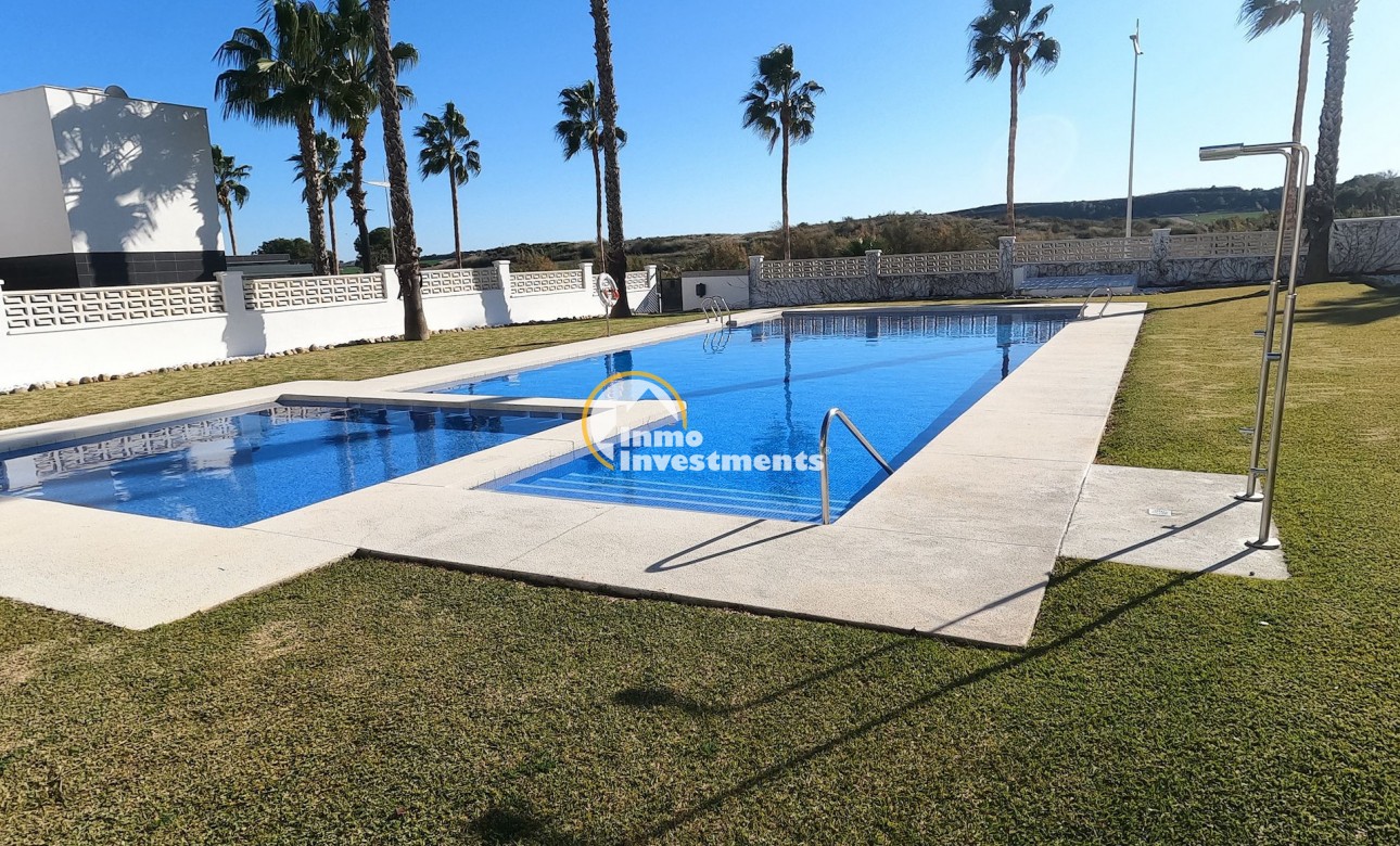 Resale - Villa - Algorfa - La Finca