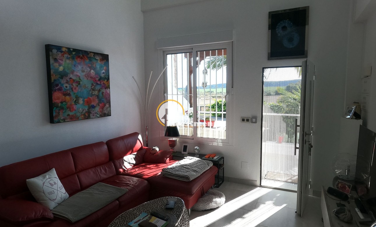 Resale - Villa - Algorfa - La Finca