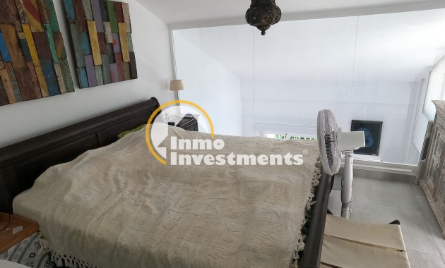 Resale - Villa - Algorfa - La Finca