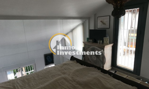 Resale - Villa - Algorfa - La Finca