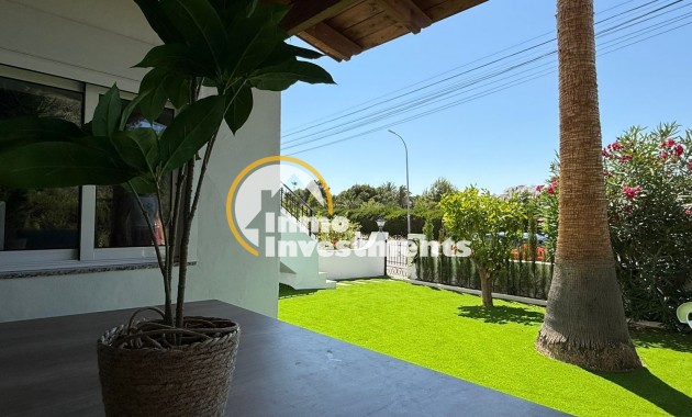 Gebrauchtimmobilien - Reihenhaus - Villamartin