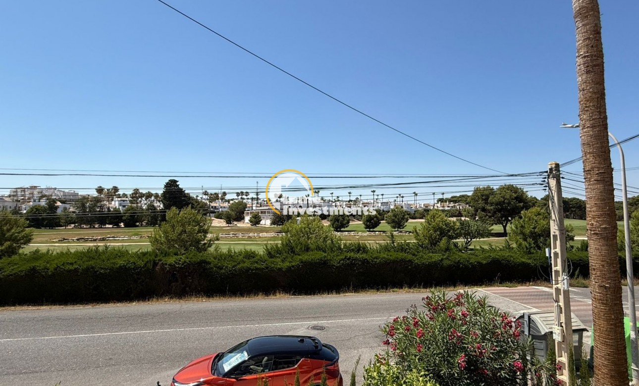 Gebrauchtimmobilien - Reihenhaus - Villamartin