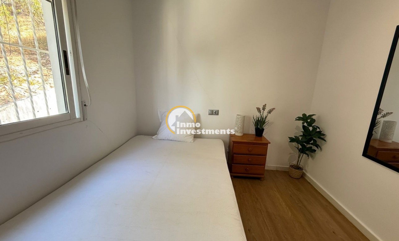 Gebrauchtimmobilien - Reihenhaus - Villamartin