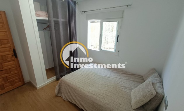 Gebrauchtimmobilien - Reihenhaus - Villamartin