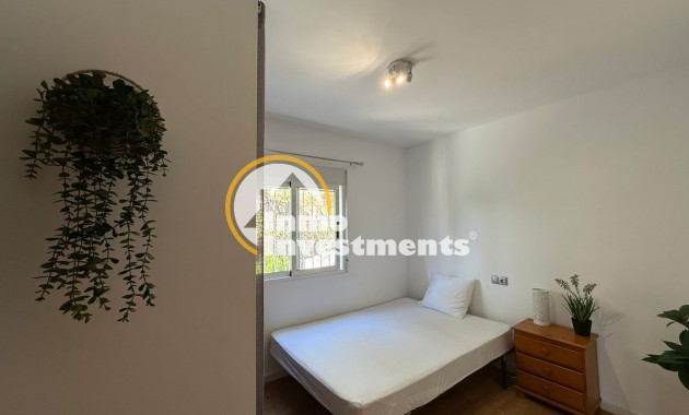 Gebrauchtimmobilien - Reihenhaus - Villamartin