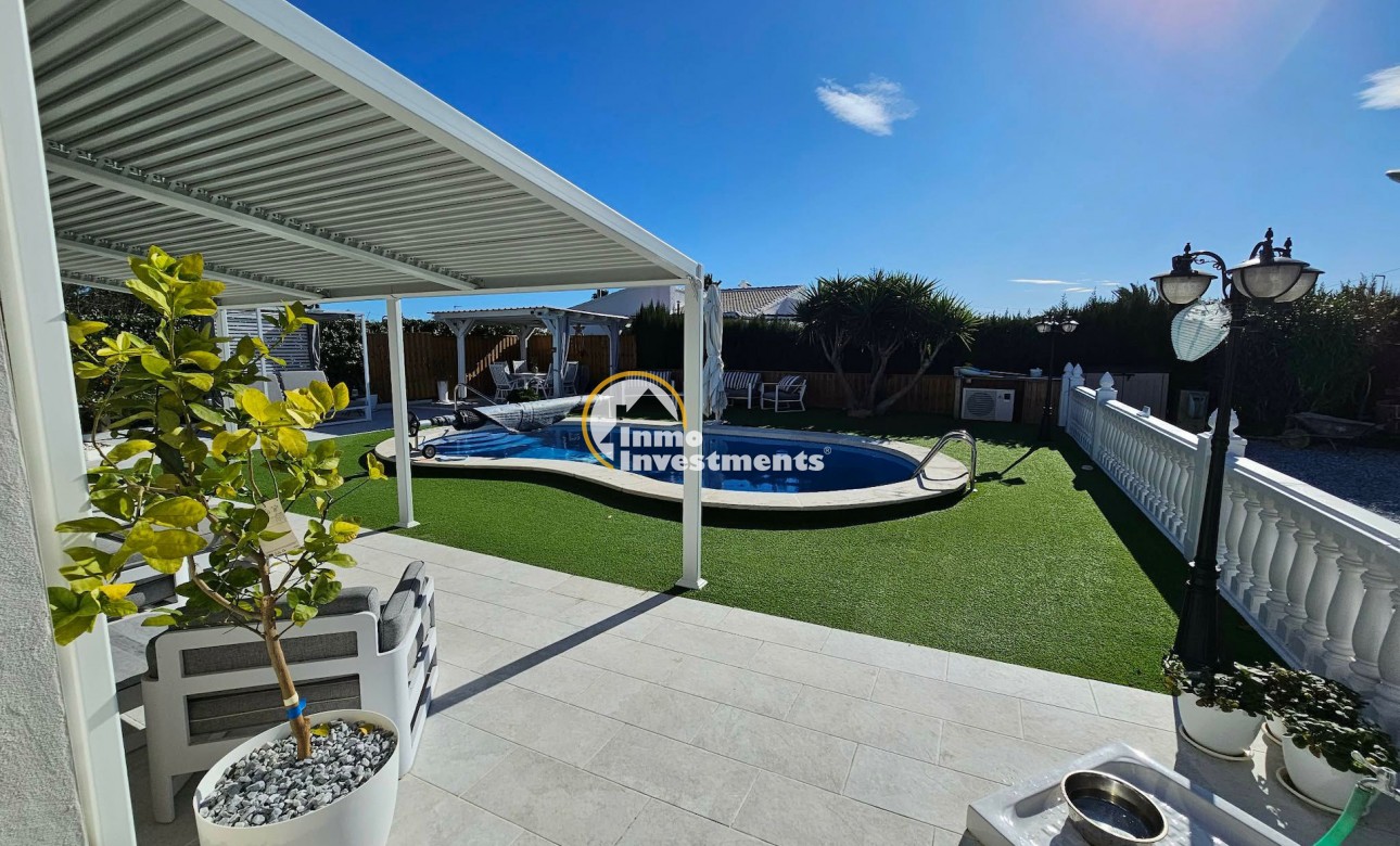 Gebrauchtimmobilien - Villa - La Marina