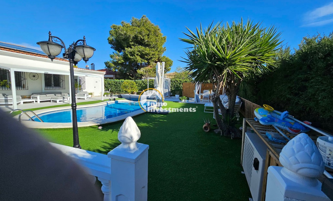 Gebrauchtimmobilien - Villa - La Marina