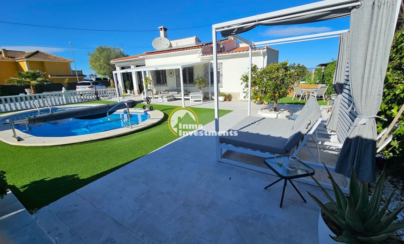 Gebrauchtimmobilien - Villa - La Marina