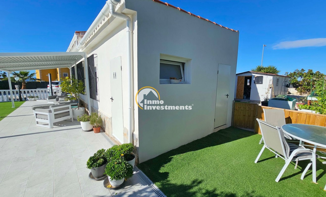 Gebrauchtimmobilien - Villa - La Marina