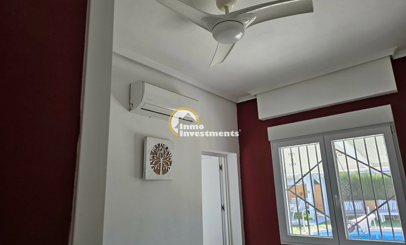 Gebrauchtimmobilien - Villa - La Marina