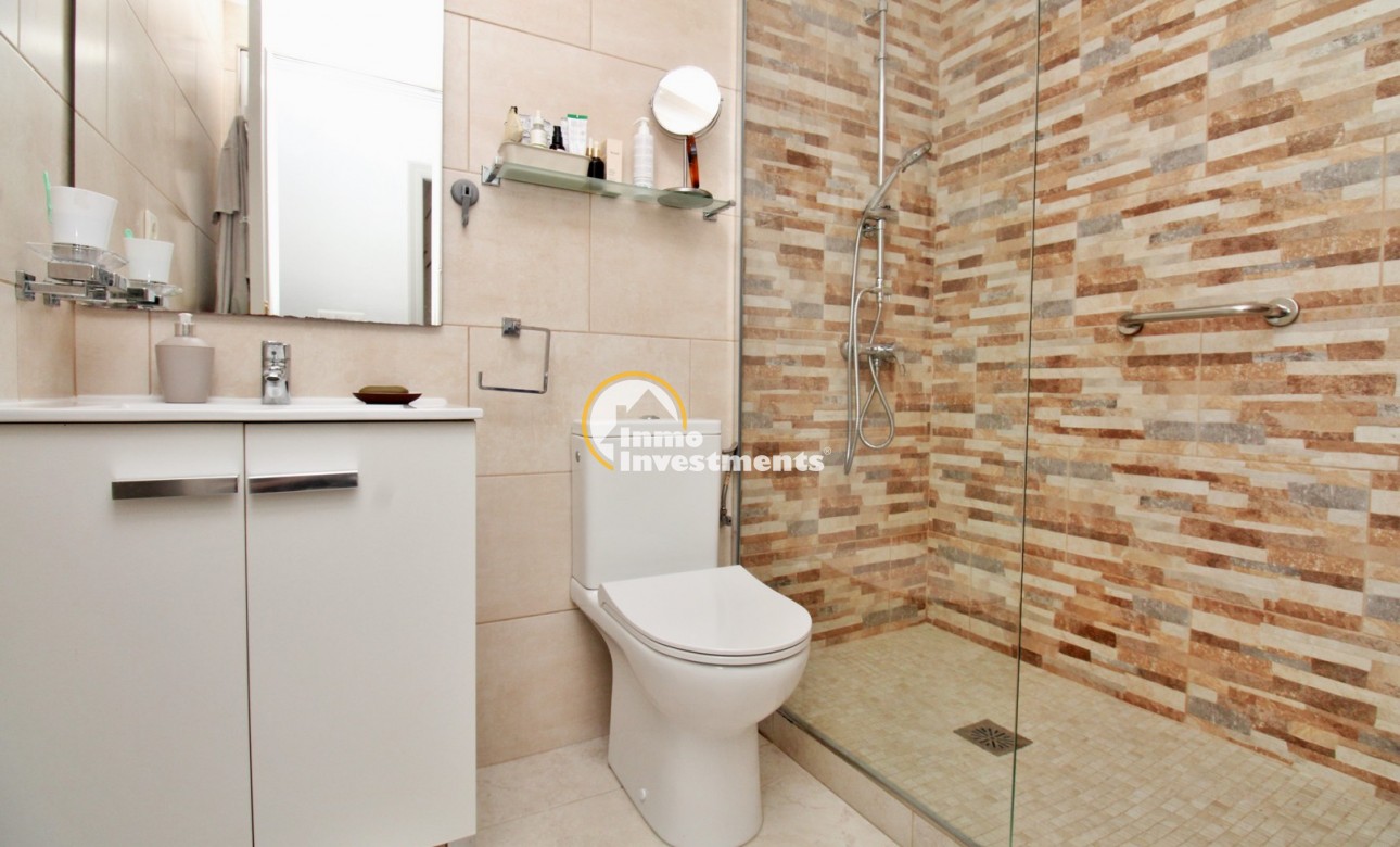 Reventa - Apartamento - Villamartin - Lomas del Golf