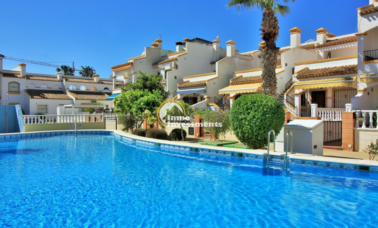 Gebrauchtimmobilien - Reihenhaus - Villamartin - Los Dolses