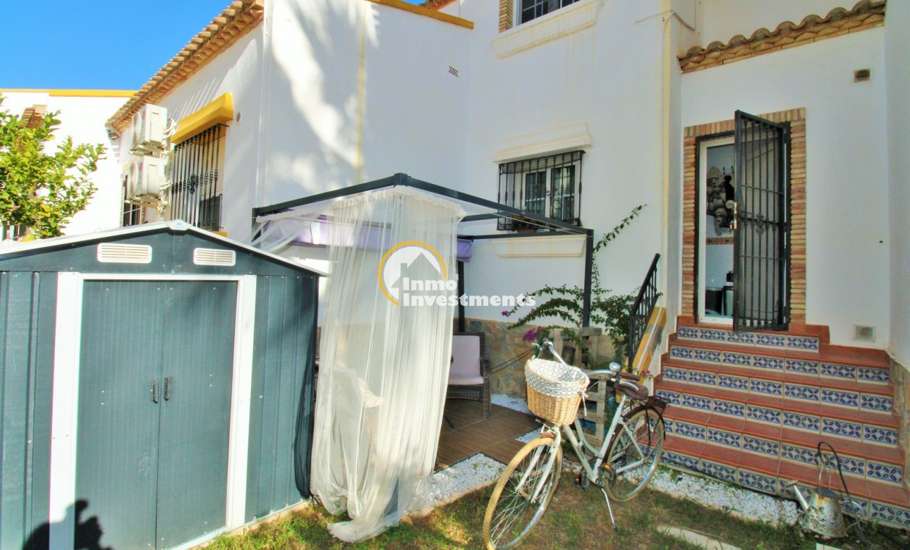 Gebrauchtimmobilien - Reihenhaus - Villamartin - Los Dolses