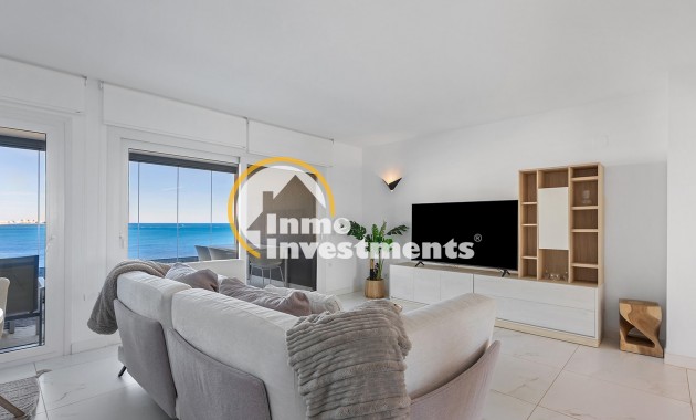 Resale - Apartment - Torrevieja - Punta Prima
