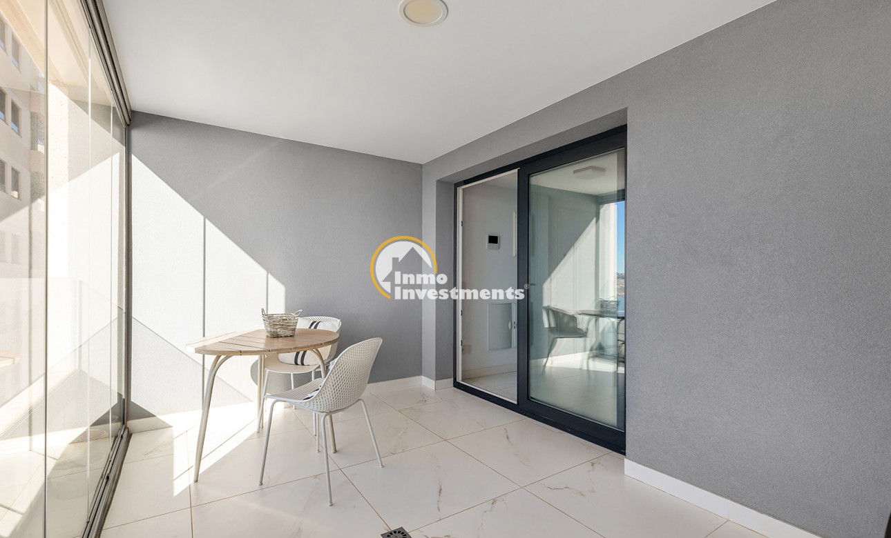 Resale - Apartment - Torrevieja - Punta Prima
