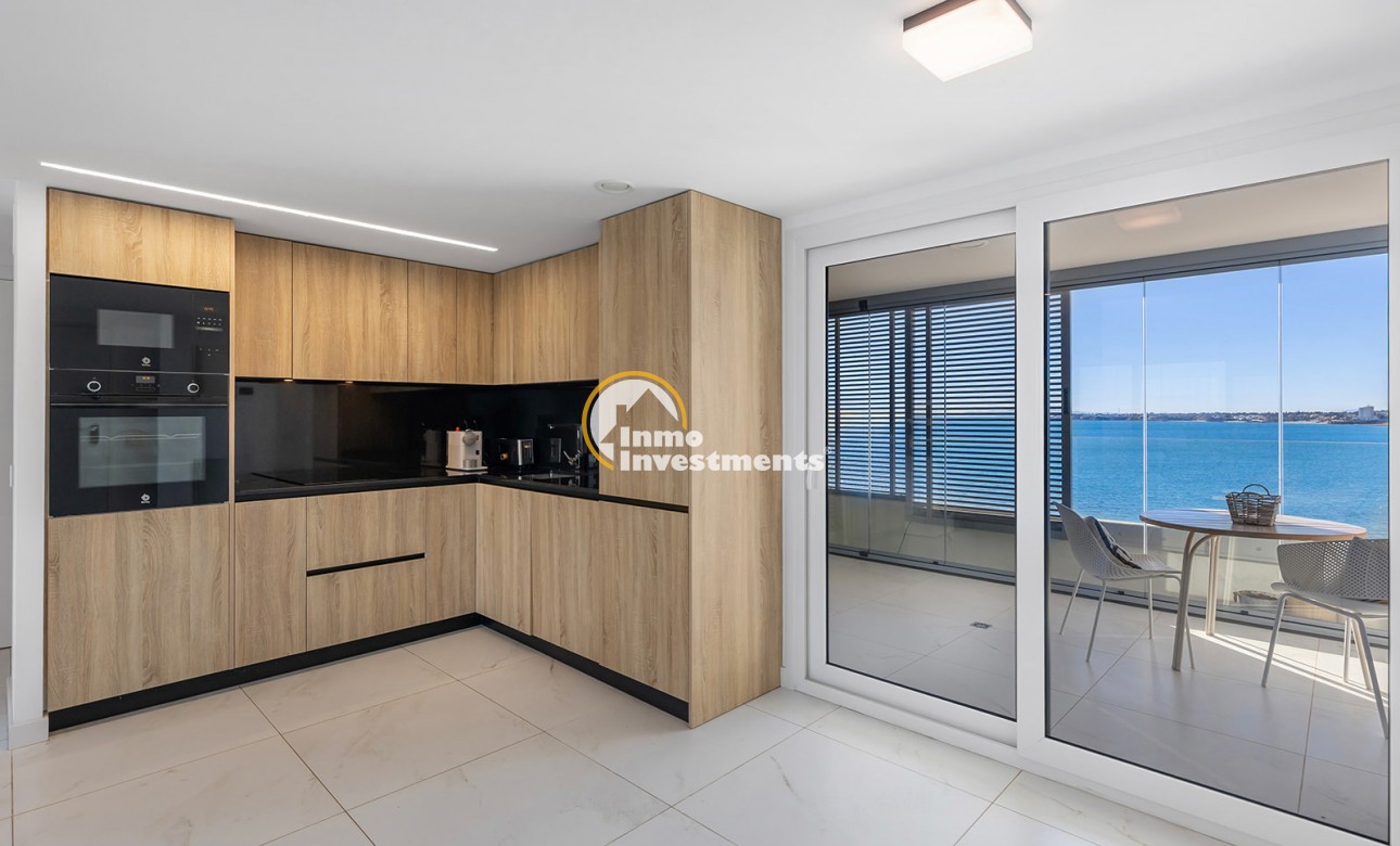 Resale - Apartment - Torrevieja - Punta Prima