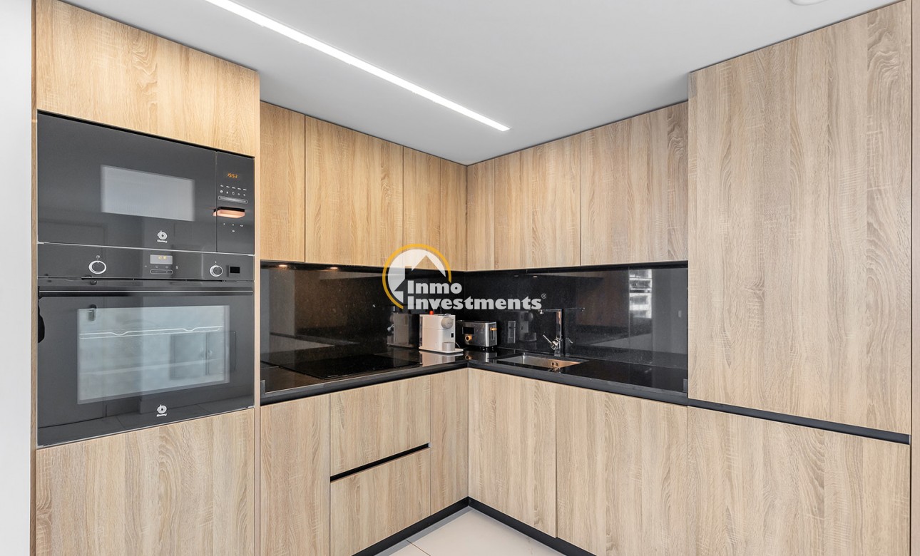 Resale - Apartment - Torrevieja - Punta Prima