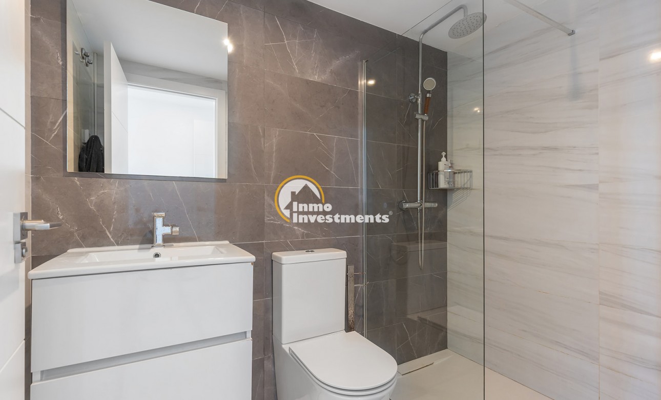 Resale - Apartment - Torrevieja - Punta Prima