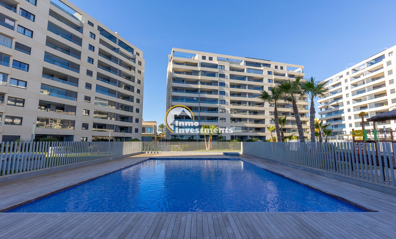 Resale - Apartment - Torrevieja - Punta Prima