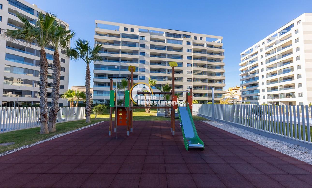 Resale - Apartment - Torrevieja - Punta Prima
