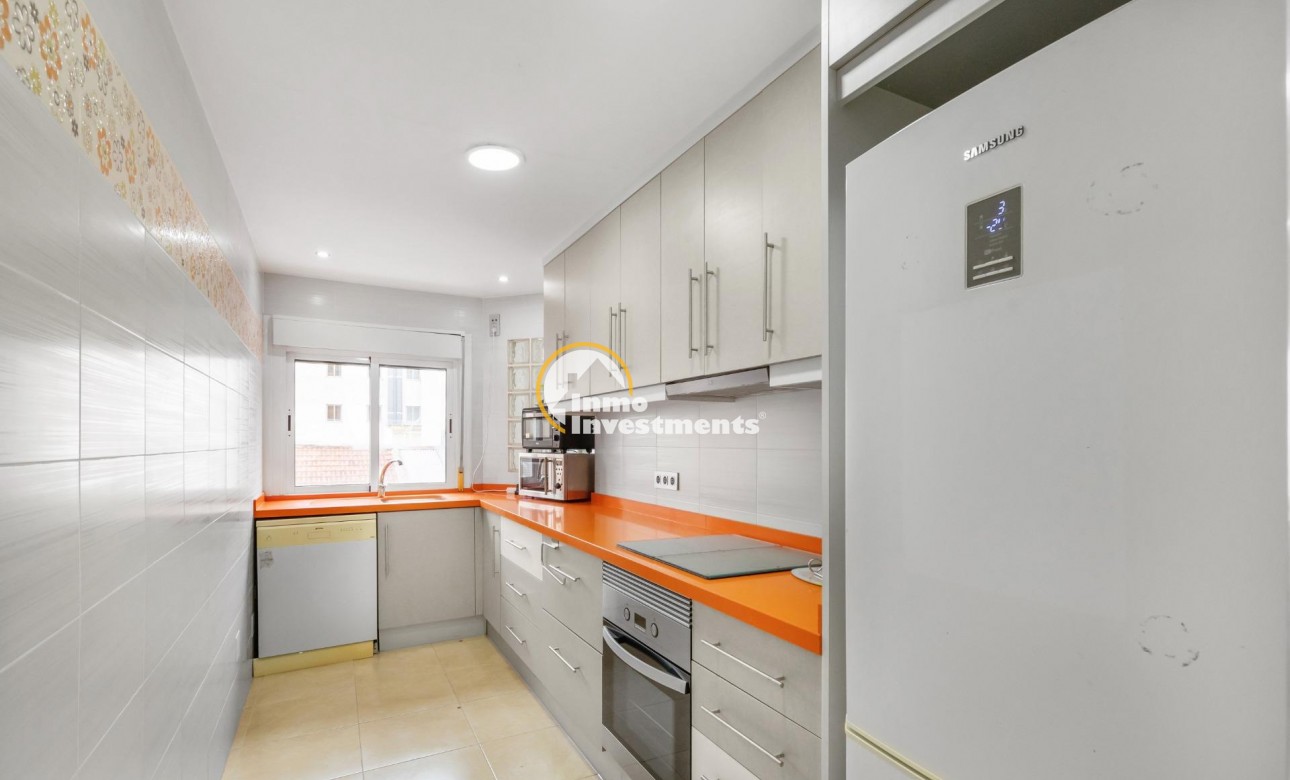 Resale - Apartment - Torrevieja