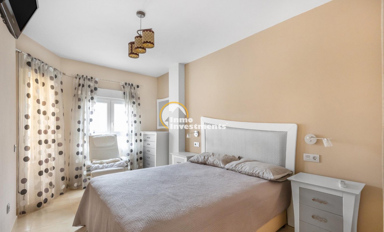 Resale - Apartment - Torrevieja