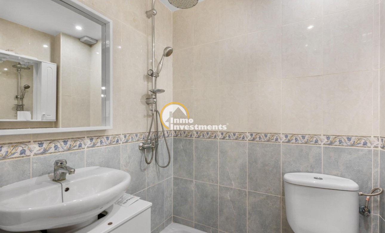 Resale - Apartment - Torrevieja