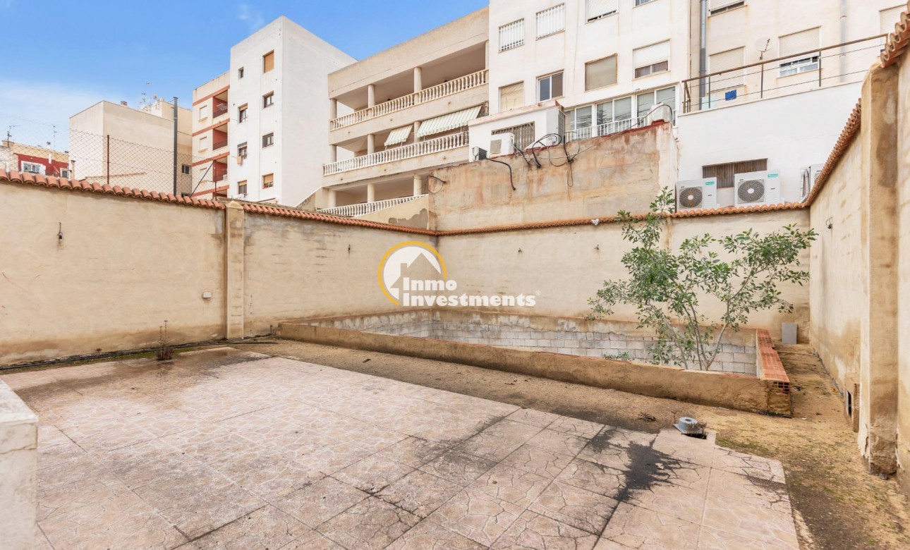 Resale - Apartment - Torrevieja