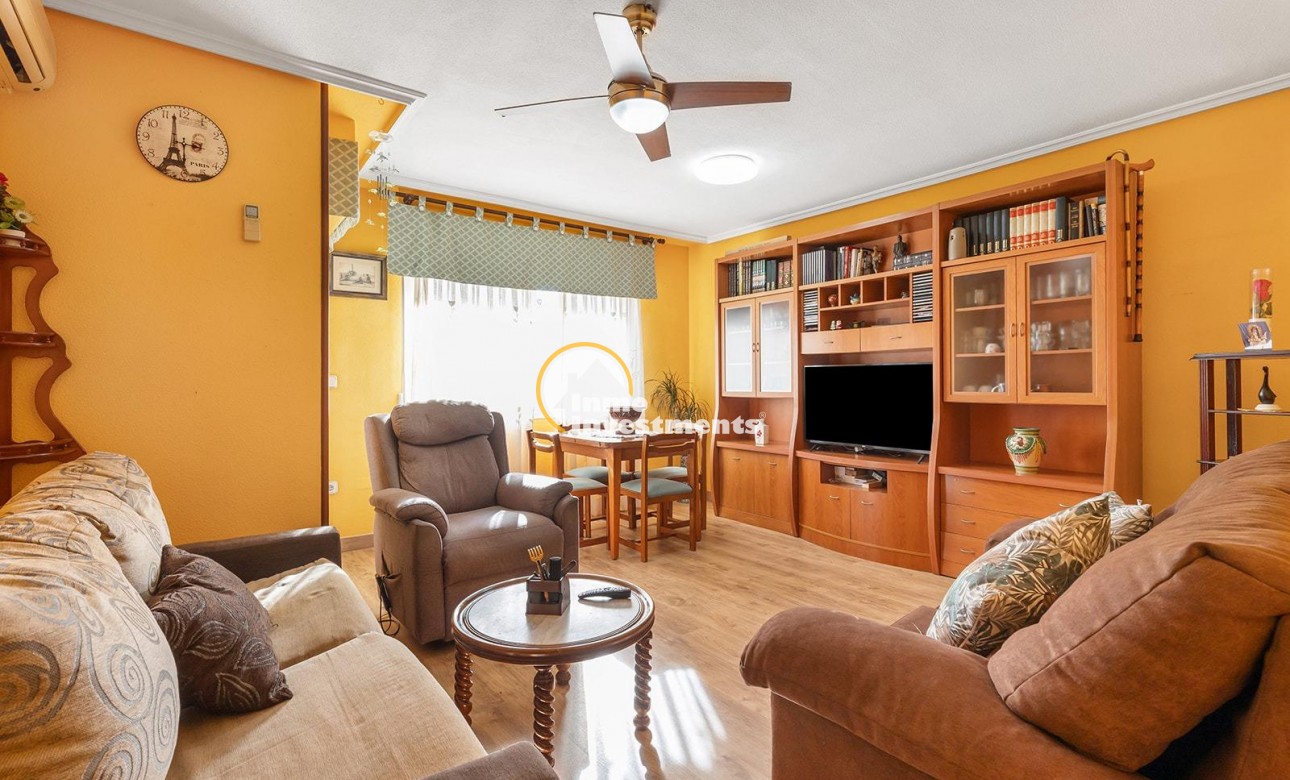 Gebrauchtimmobilien - Apartment - Torrevieja - Estacion de autobuses