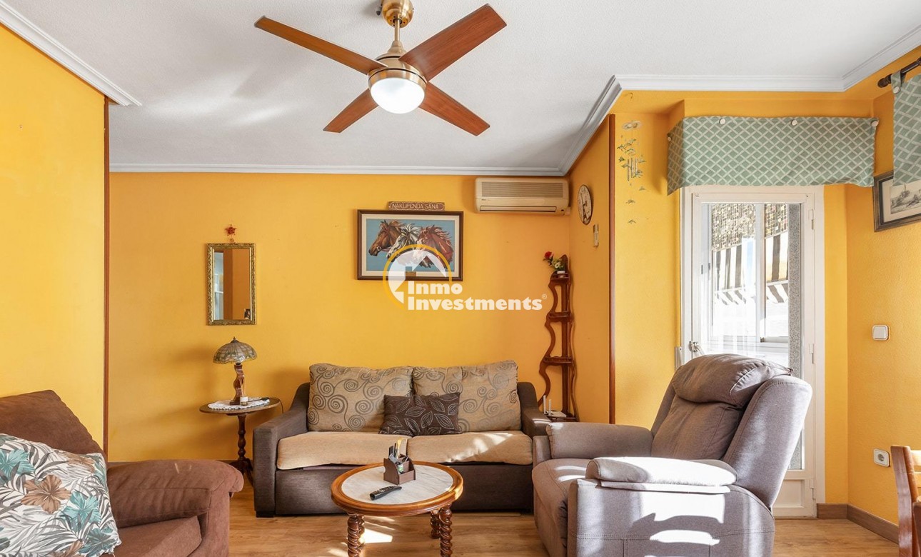 Gebrauchtimmobilien - Apartment - Torrevieja - Estacion de autobuses